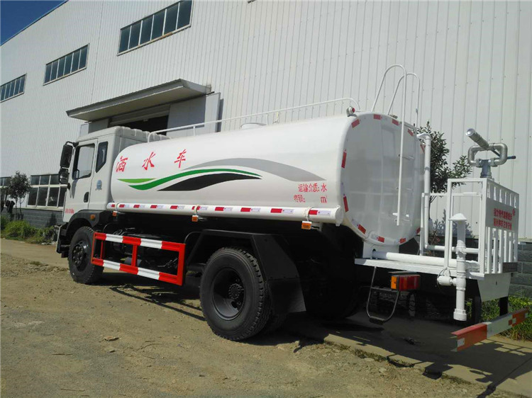 濟(jì)南濟(jì)陽12方國(guó)五灑水車以舊換新