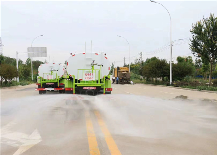 上海浦东12方路面洒水车报价