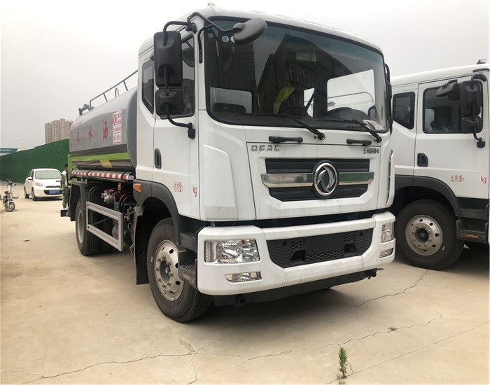 德州陵城區(qū)10方灑水車報價