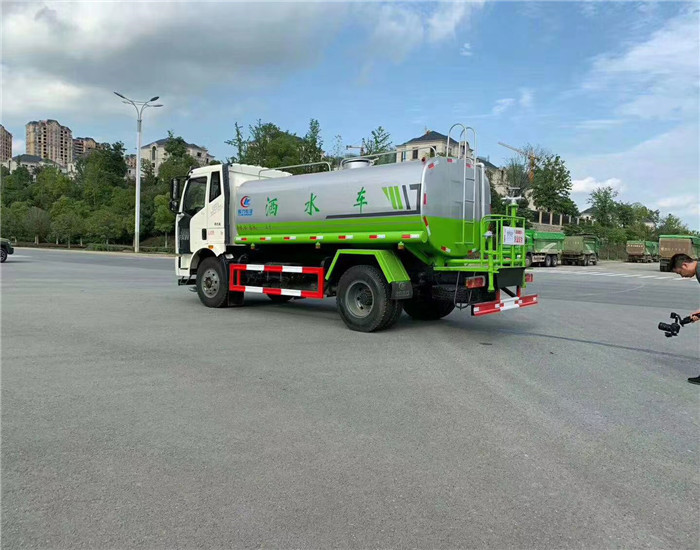 重慶渝北12噸灑水車圖片