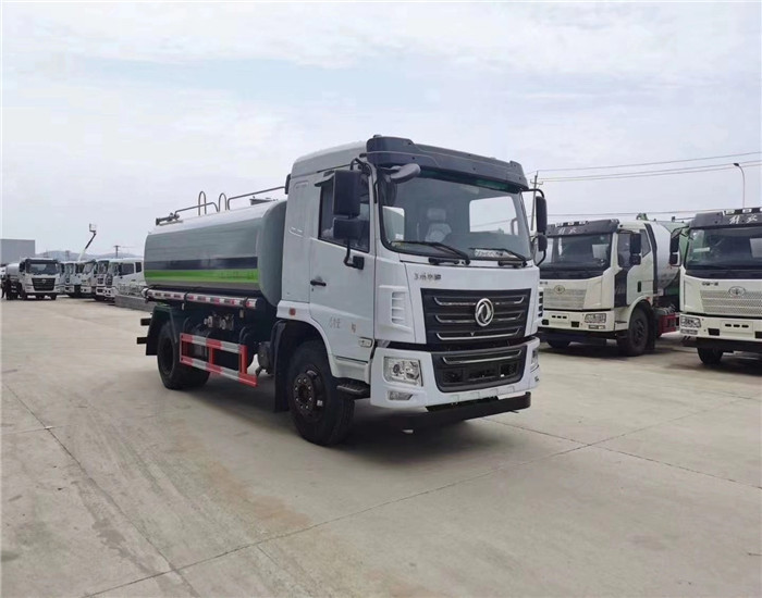 重慶潼南12方灑水車現(xiàn)車銷售