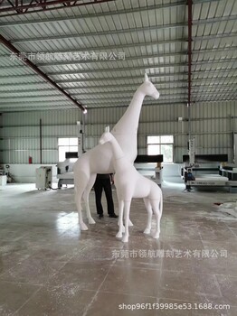 泡沫雕塑厂供应泡沫卡通人物动物立体雕塑，泡沫婚庆道具雕塑