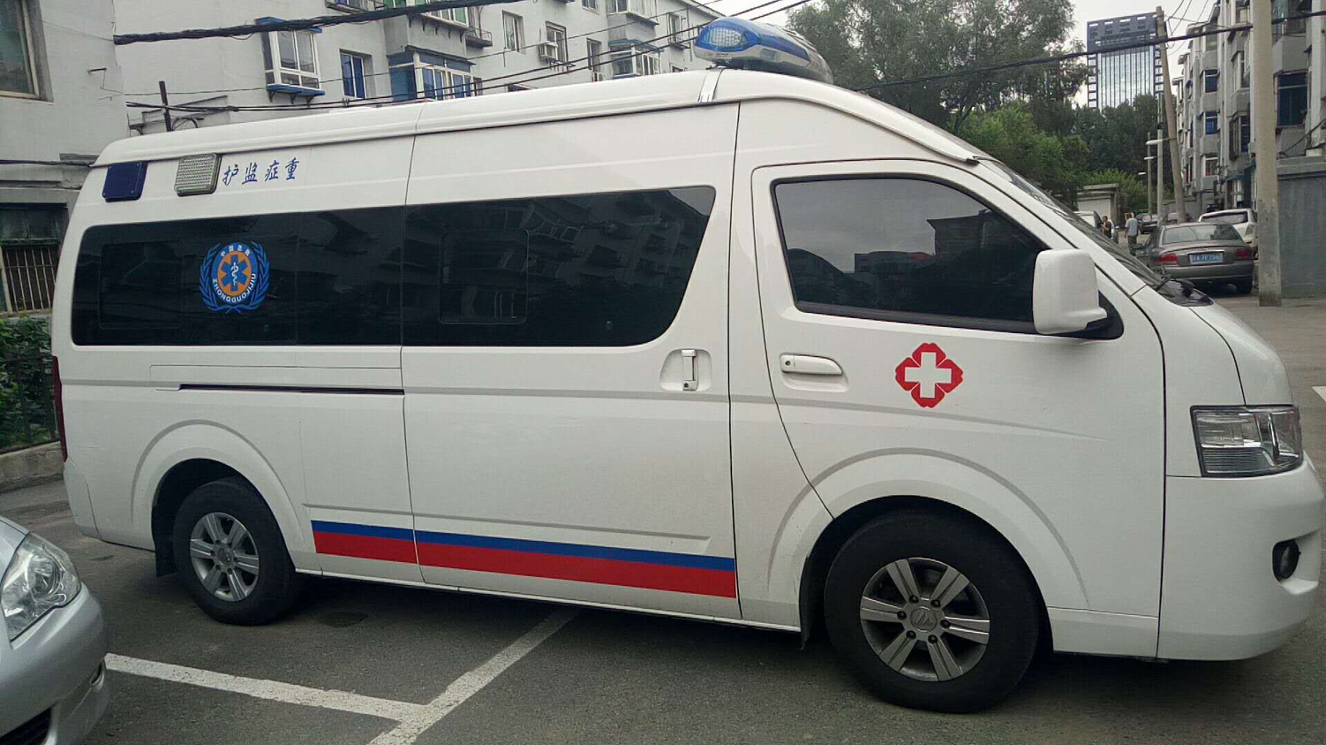 武汉救护车出租活动保障24小时联系电话
