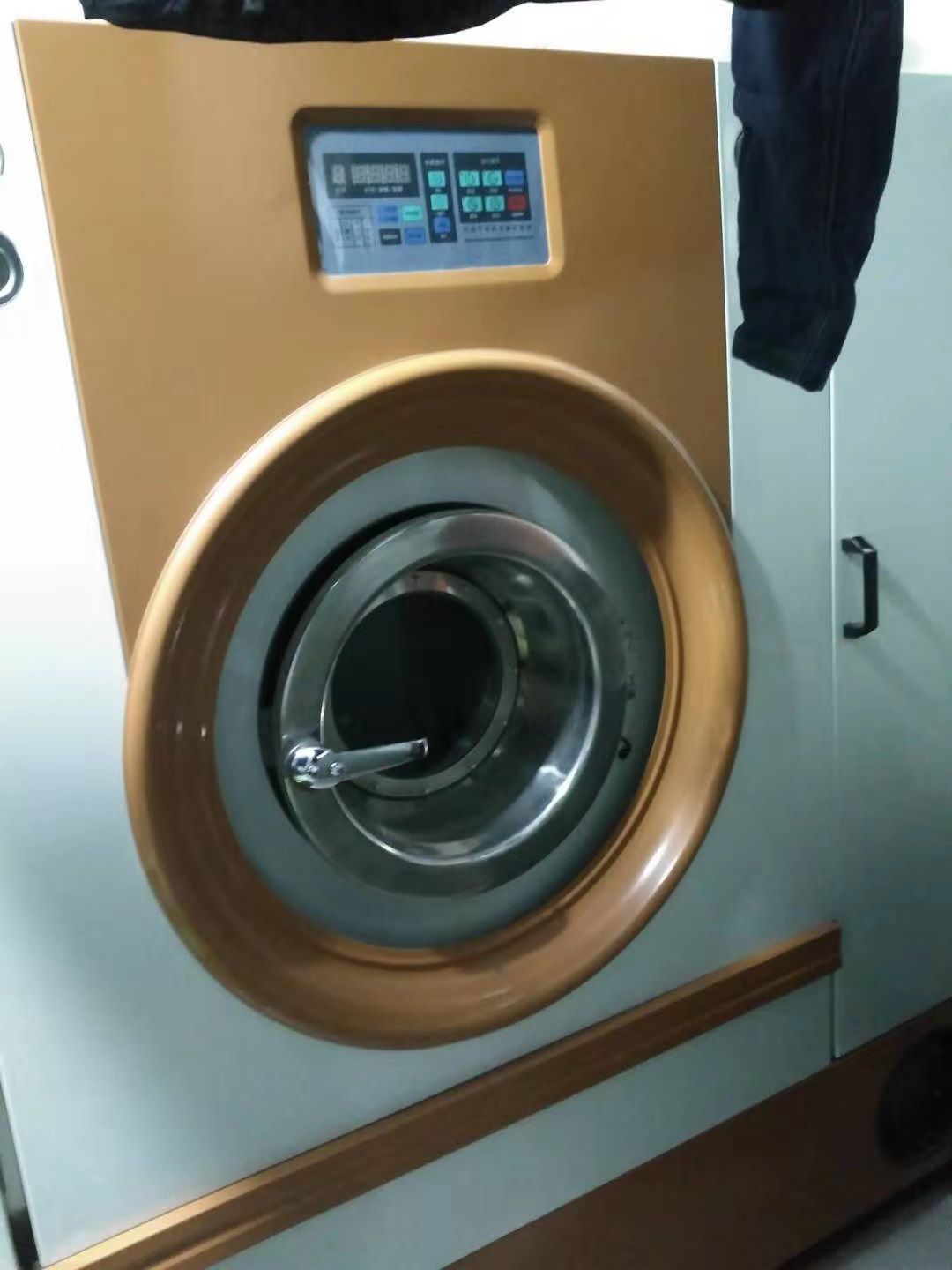 干洗店设备干洗机水洗机烘干机等干洗店洗涤设备低价出售