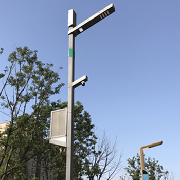 智慧路灯定制灯杆为智慧城市建设“添砖加瓦”