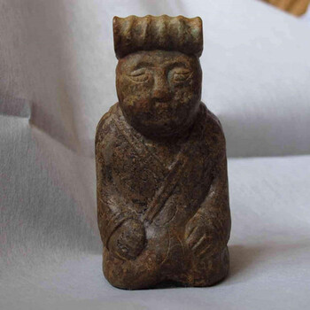 近期民國(guó)人物圖瓶?jī)r(jià)格市場(chǎng)行情；現(xiàn)在免費(fèi)對(duì)接保利拍賣