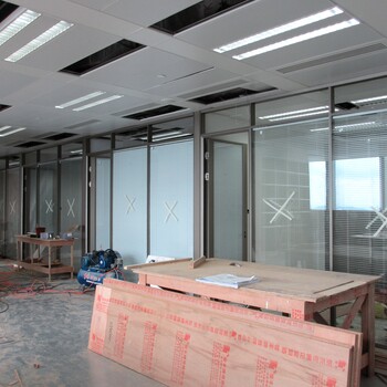 深圳福田生产铝合金隔断办公室玻璃百叶隔墙厂家,玻璃百叶隔墙