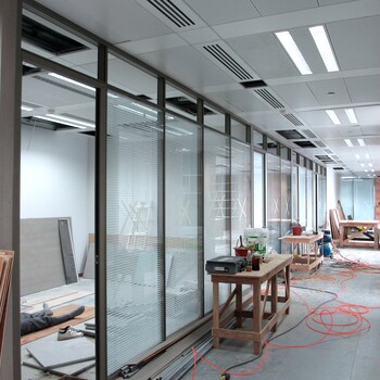 深圳南山制造办公室中空百叶窗隔断质量可靠,中空百叶窗隔断
