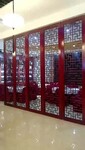 深圳办公室玻璃活动隔断和板材活动隔断的材质
