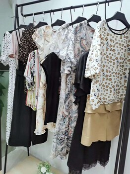 品牌折扣女装库存商品实体店品牌服装批发连衣裙时尚品牌