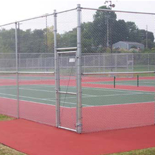 足球场铁丝网球场-围栏篮球场围网安装-南宁厂家出售