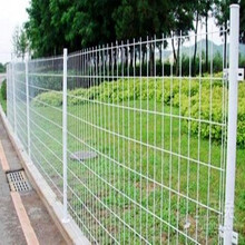 双边丝护栏养殖围护兰河道护栏铁路护栏网厂家