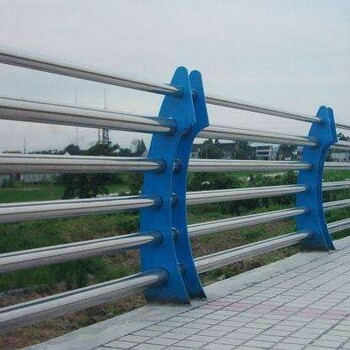 桥梁护栏管灯