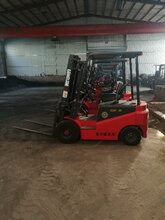 龙力德高质量防爆式叉车2吨2.5吨适用于仓库图片