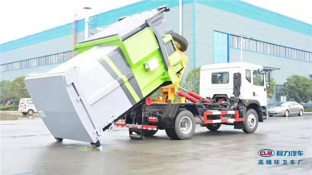 新中绿侧装挂桶式垃圾车价格