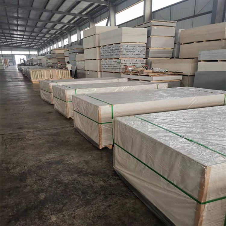 室内装饰硅酸钙板厂家增强硅酸钙板