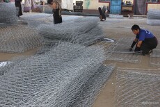 晋中市石笼网护坡价格-宇利丝网图片3