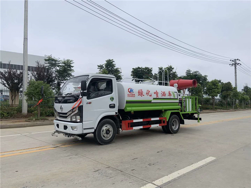 香港多功能喷洒车包送车