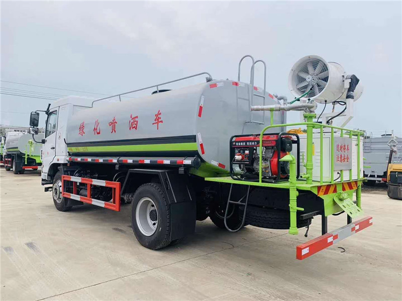 汉中2020新款绿化喷洒车包送车