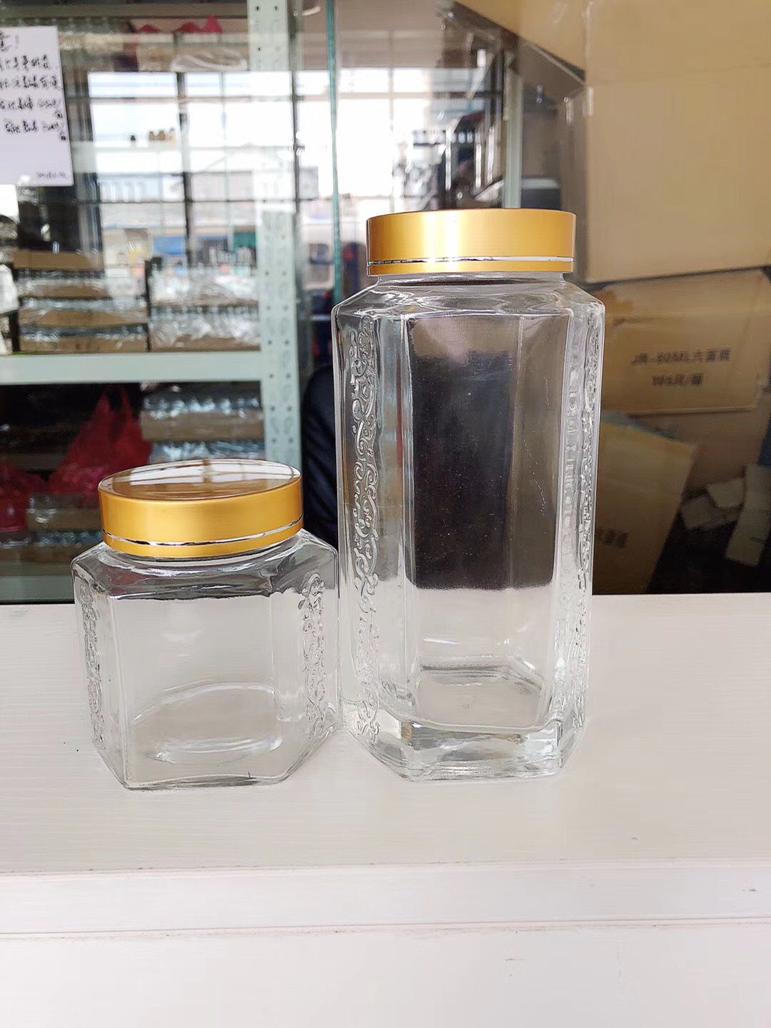 新竹東水晶玻璃酒瓶生產(chǎn)廠家