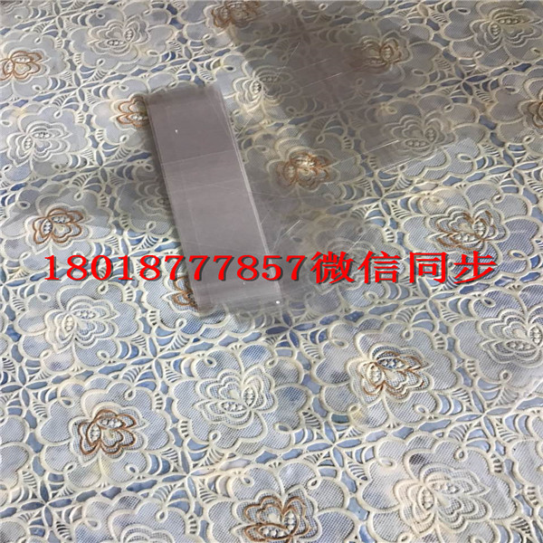 萊蕪玻璃酒瓶生產(chǎn)廠家_萊蕪酒瓶生產(chǎn)廠家