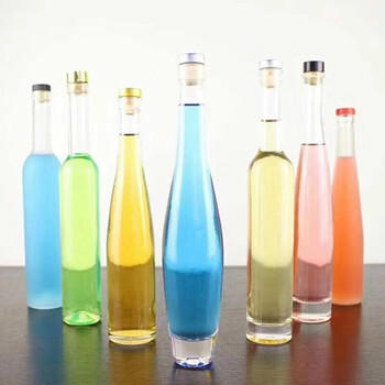 德阳玻璃_500毫升玻璃酒瓶现货供应