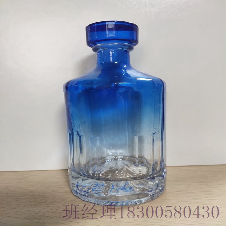 河南南阳瑞升玻璃酒瓶厂家醒酒器批发代理 