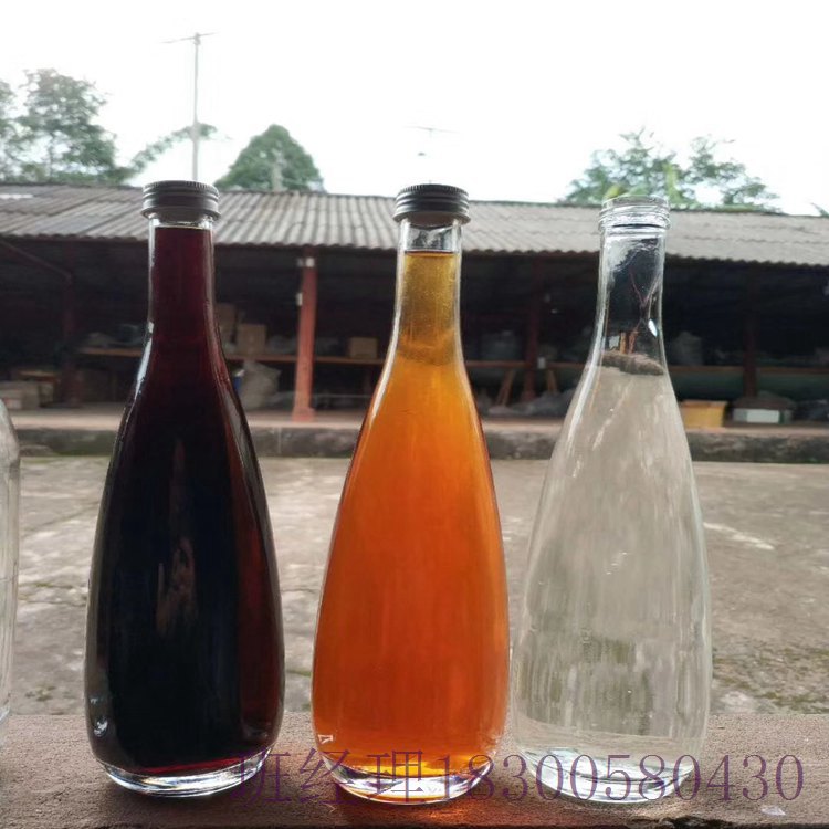 云南保山瑞升玻璃酒瓶厂家透明酒瓶批量发售