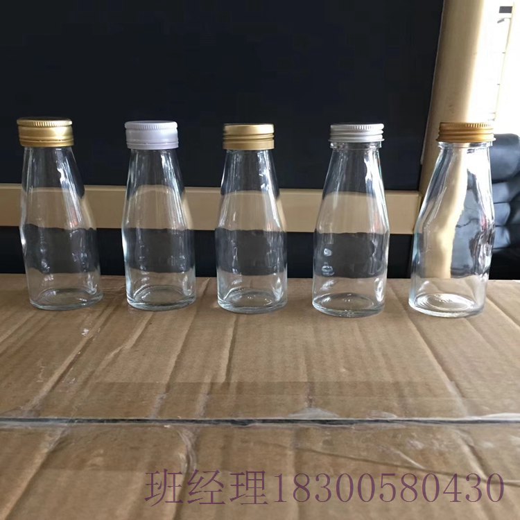 广东中山玻璃酒瓶厂家125ml小酒瓶大量现货