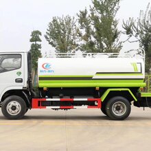 小型蓝牌洒水车价钱-环卫洒水车型号图片