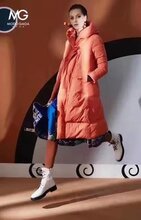 摩多伽格品牌羽绒服批发时尚大码女装批发工厂直销十三行批发市场图片