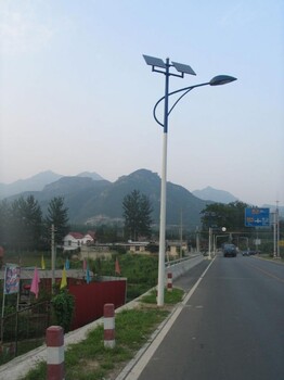農(nóng)村太陽能路燈價(jià)格