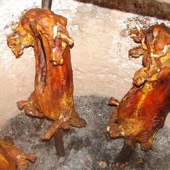 學(xué)新疆燒烤技術(shù)馕坑肉培訓(xùn)內(nèi)容豐富