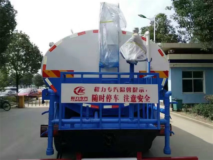 惠州8吨洒水车厂家