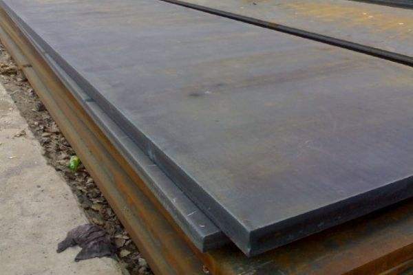 常熟铺路铁板回收钢厂码头直接收购