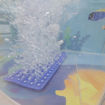 萌贝湾钢化玻璃婴儿游泳池甘孜婴儿游泳池安全可靠