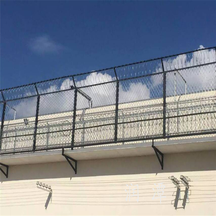 防攀爬网围栏-金属隔断网