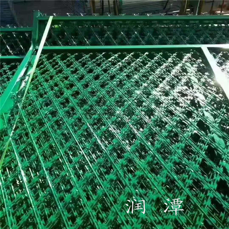 刀刺菱形网-刺网围栏网厂家