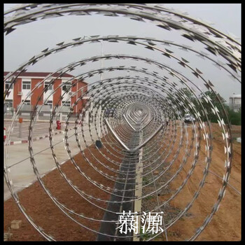 刀刺圍網(wǎng)-刀刺隔離柵欄