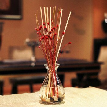 藤條香熏的特點(diǎn)，香熏，無(wú)火香熏，香熏精油，香熏蠟燭