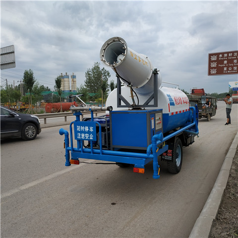 三轮小型洒水车厂家现货小型喷洒车绍兴