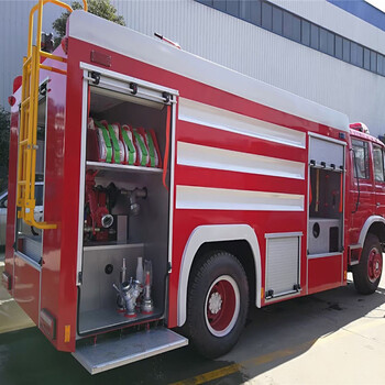 多利卡消防车厂家8吨12吨消防洒水车质量好配置高