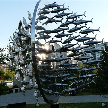 金艺林制作能够给城市增添光彩的南京泰州玻璃钢雕塑