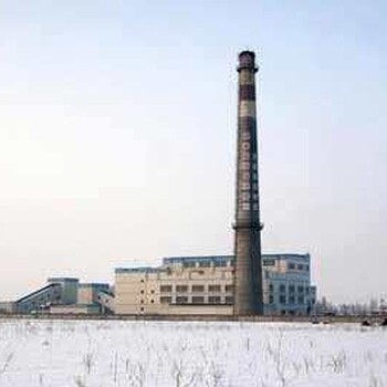 江苏某电厂烟囱等高耸建筑物的现场检测