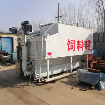 散裝飼料運輸罐飼料運輸車養(yǎng)殖設備運輸設備