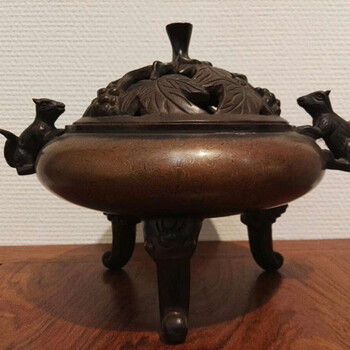 石叟款薰香爐拍賣價值可換一套房
