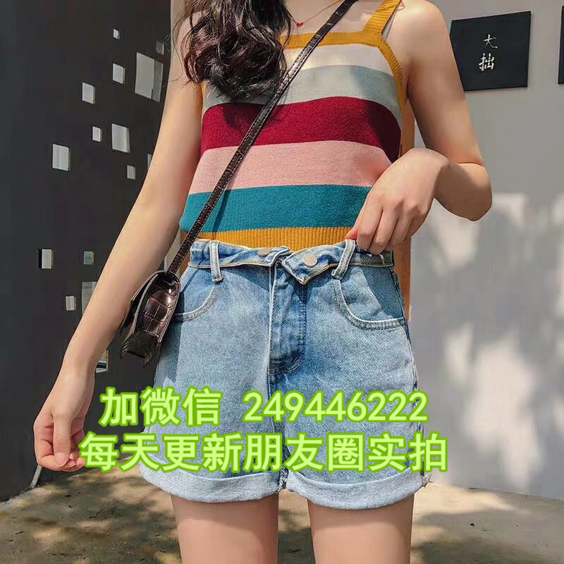 山东济南便宜实惠衣服 1元2元牛仔女短裙反季处理