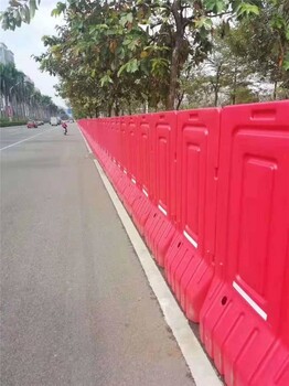 惠州惠阳大量回收施工水马pvc围挡钢围挡市政围挡