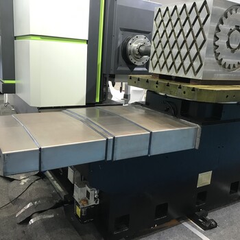 V5-630B五軸立式加工中心鋼板防護(hù)罩