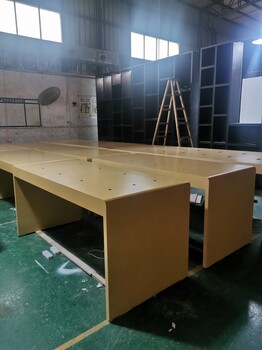 制作高密度板手機(jī)柜臺(tái)玻璃柜廠家